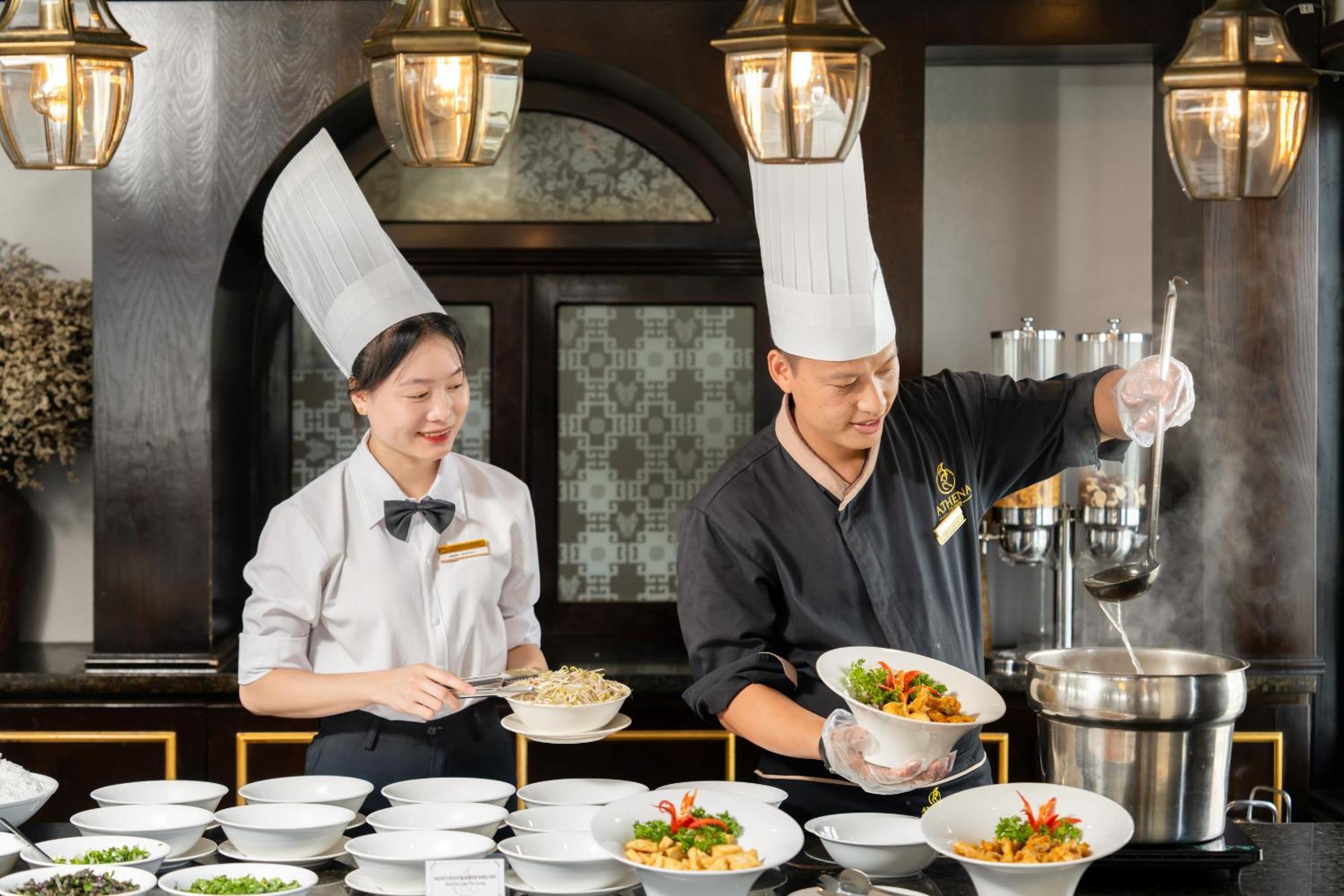 Athena Royal Cruise - Luxury In Halong Bay Ha Long Exterior foto