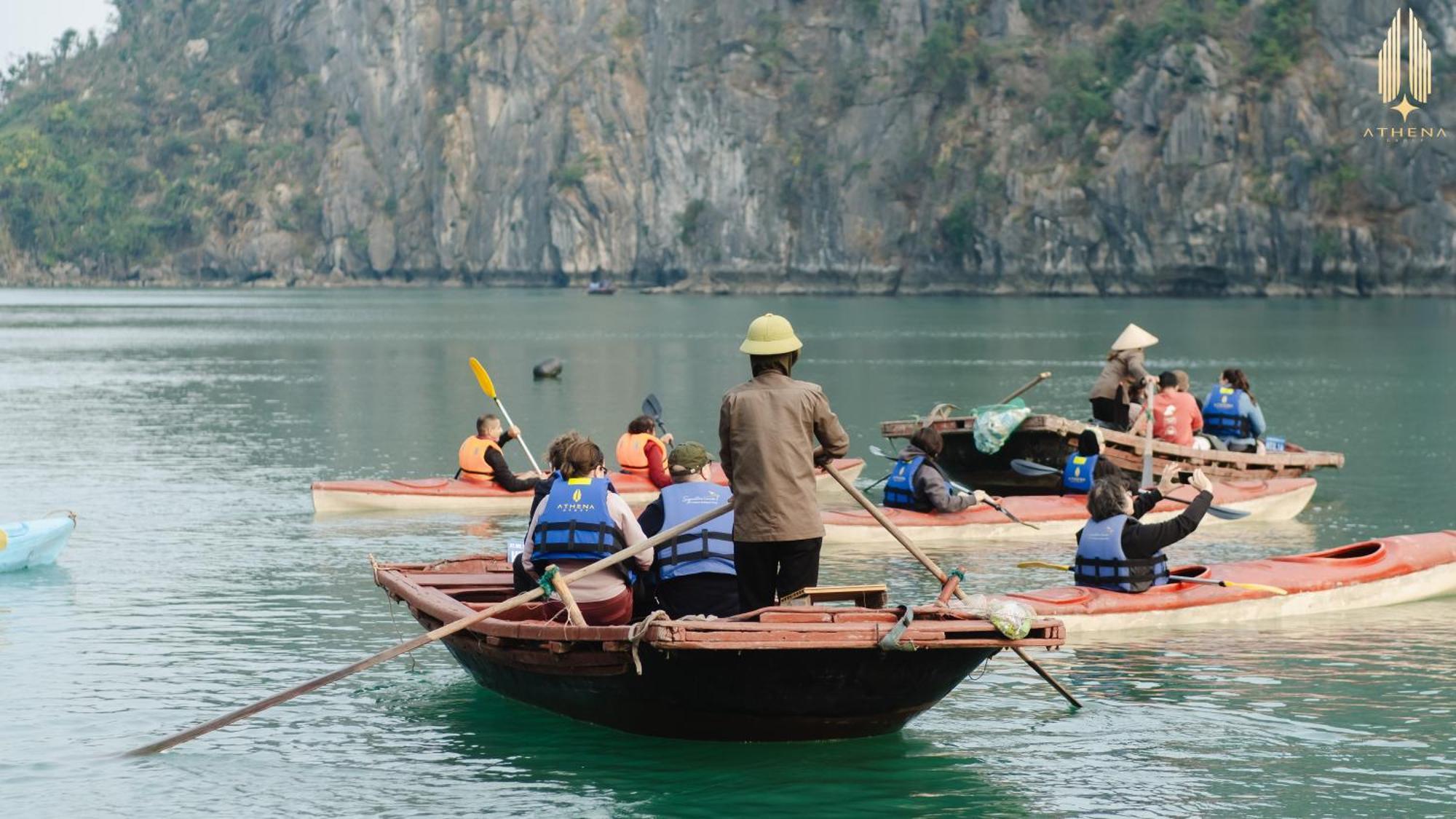 Athena Royal Cruise - Luxury In Halong Bay Ha Long Exterior foto