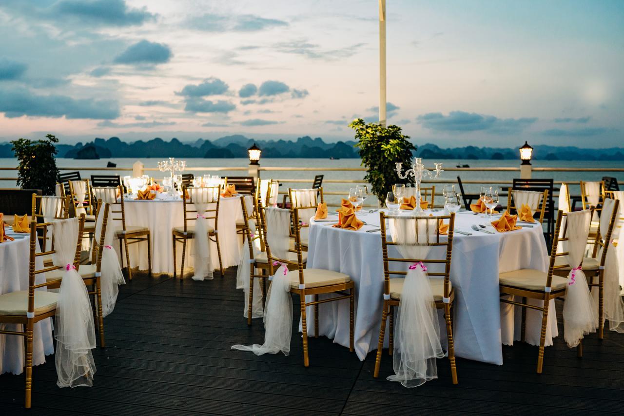 Athena Royal Cruise - Luxury In Halong Bay Ha Long Exterior foto
