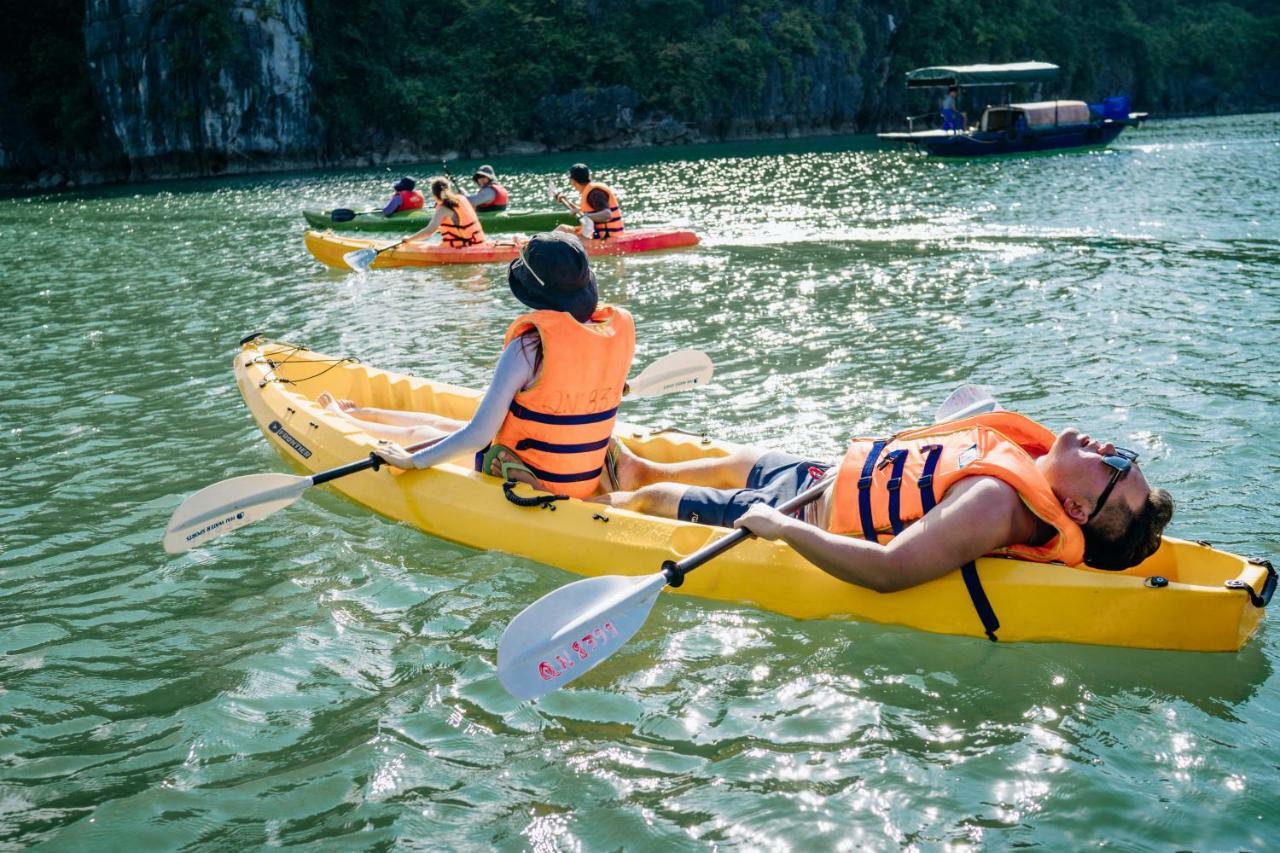 Athena Royal Cruise - Luxury In Halong Bay Ha Long Exterior foto