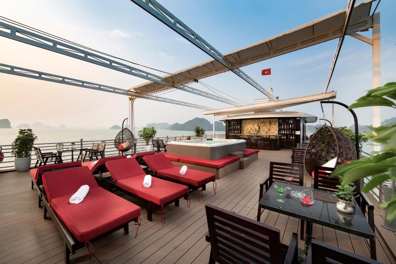 Athena Royal Cruise - Luxury In Halong Bay Ha Long Exterior foto